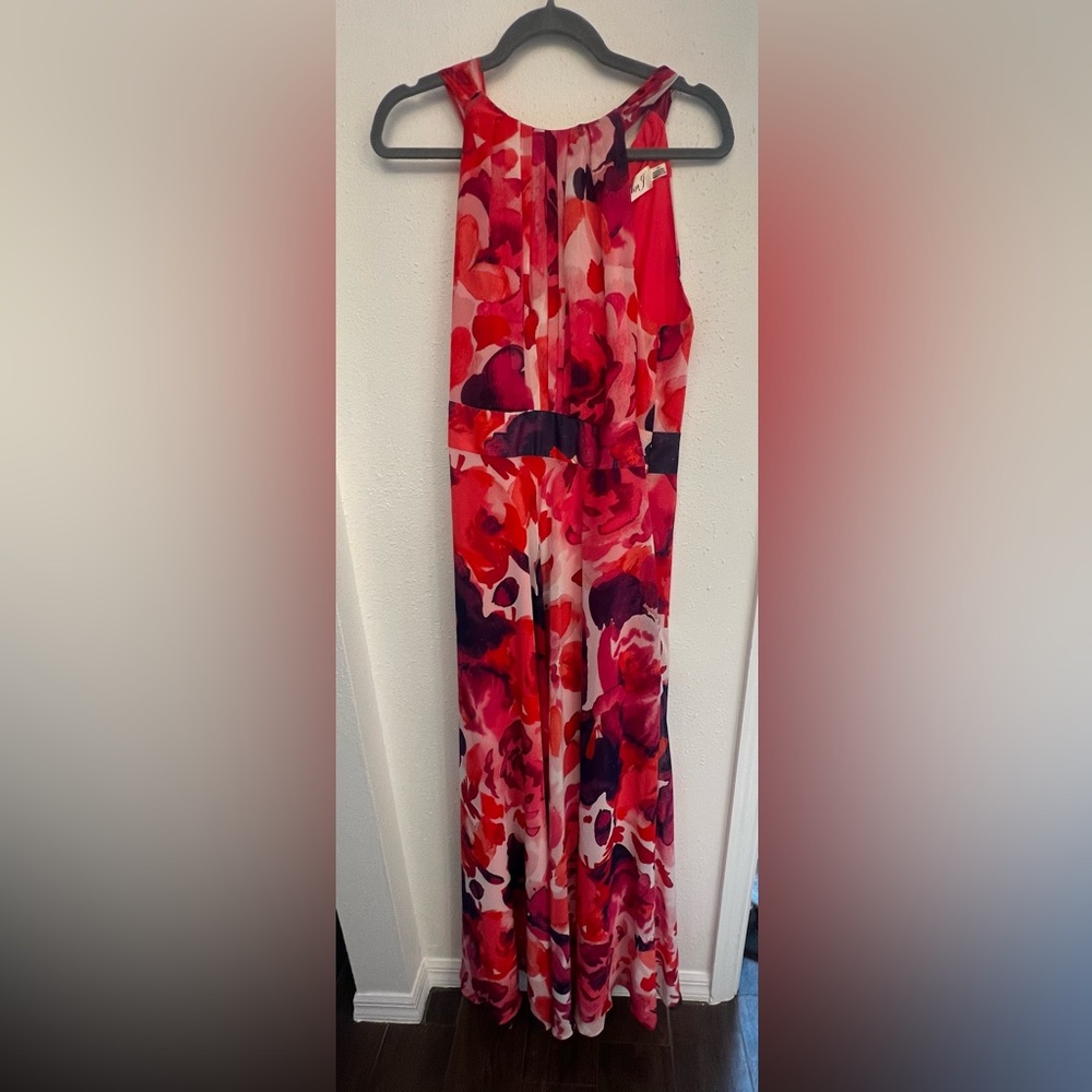 Floral Maxi Dress - Picture 13 of 14